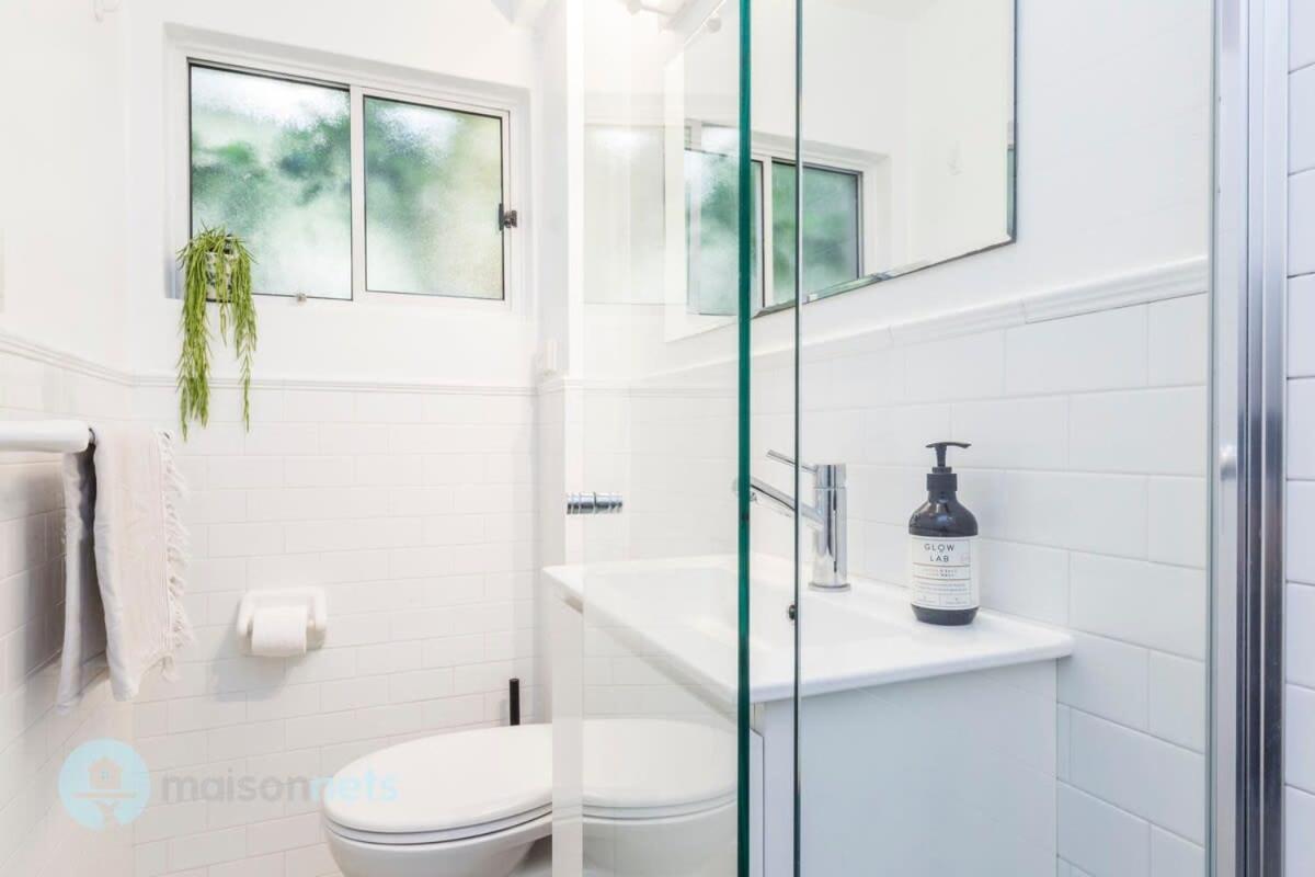 1 Bdrm Manly Beachside Apt With Parking Sydney Luaran gambar