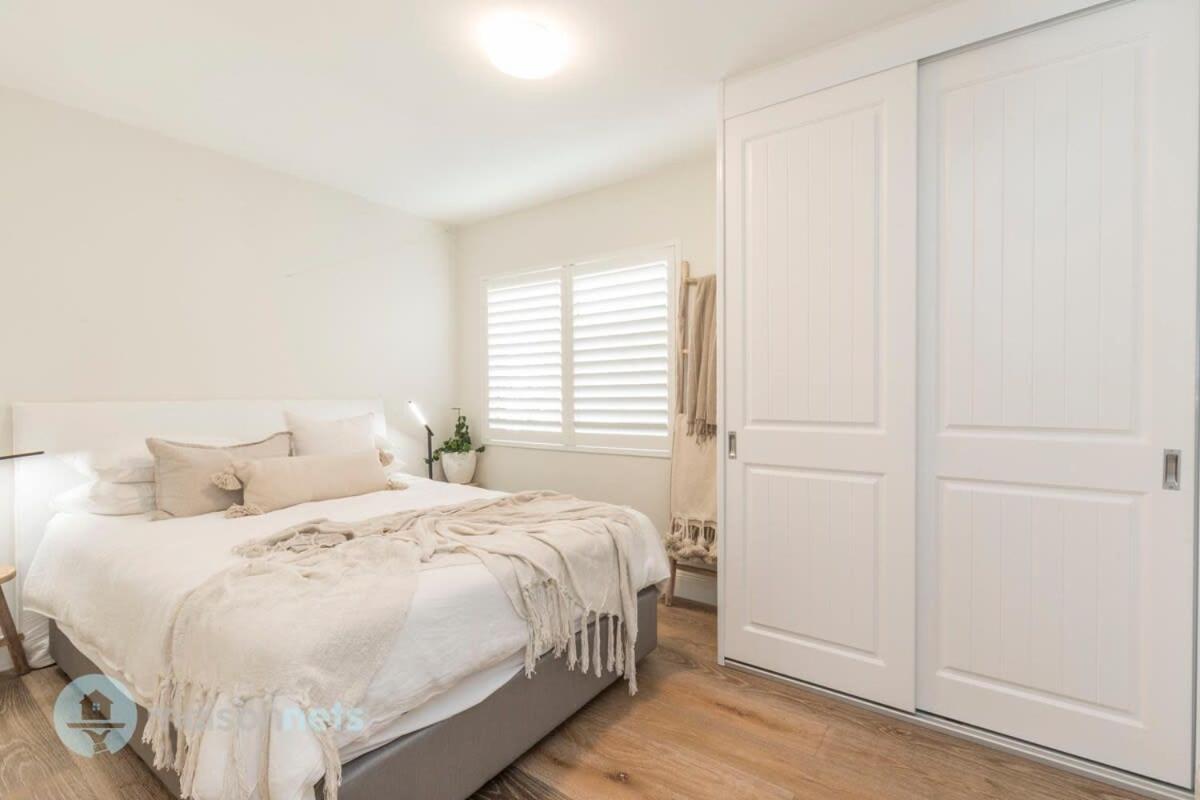 1 Bdrm Manly Beachside Apt With Parking Sydney Luaran gambar
